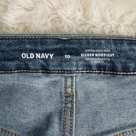 SOLD ~ Old Navy Kicker Bootcut Jeans Womens 10 Extra High Rise Button 32 x 31.5 - Picture 4 of 9